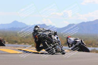 media/Oct-09-2022-SoCal Trackdays (Sun) [[95640aeeb6]]/Turn 9 Backside (120pm)/